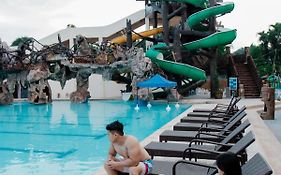 Port Royale Waterpark Resort
