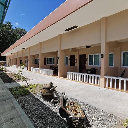 Port Royale Waterpark Resort Dumaguete City Exterior photo